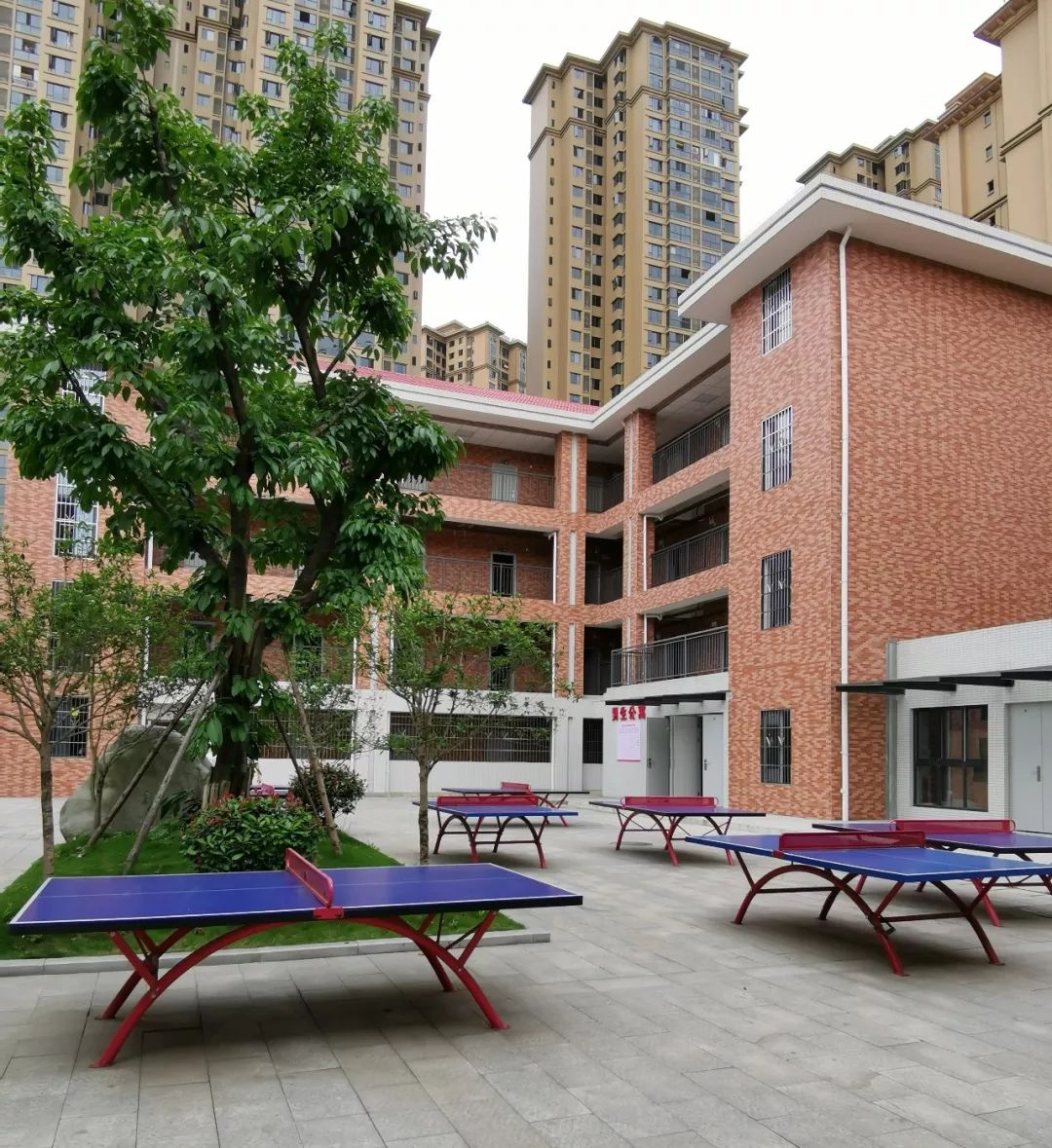 双创在行动校园第四站走进苏辙中学