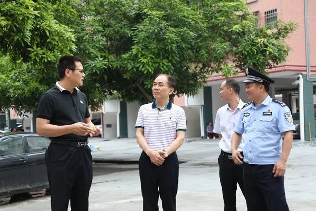 东兰公安获群众好评 | 来看看他们端午假期这几天,真不容易呀!