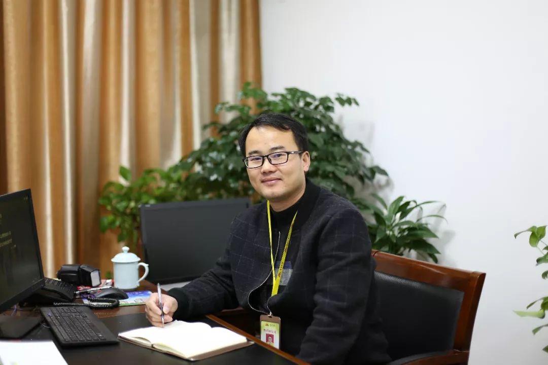 慈溪中考生加油校长为你们送上祝福