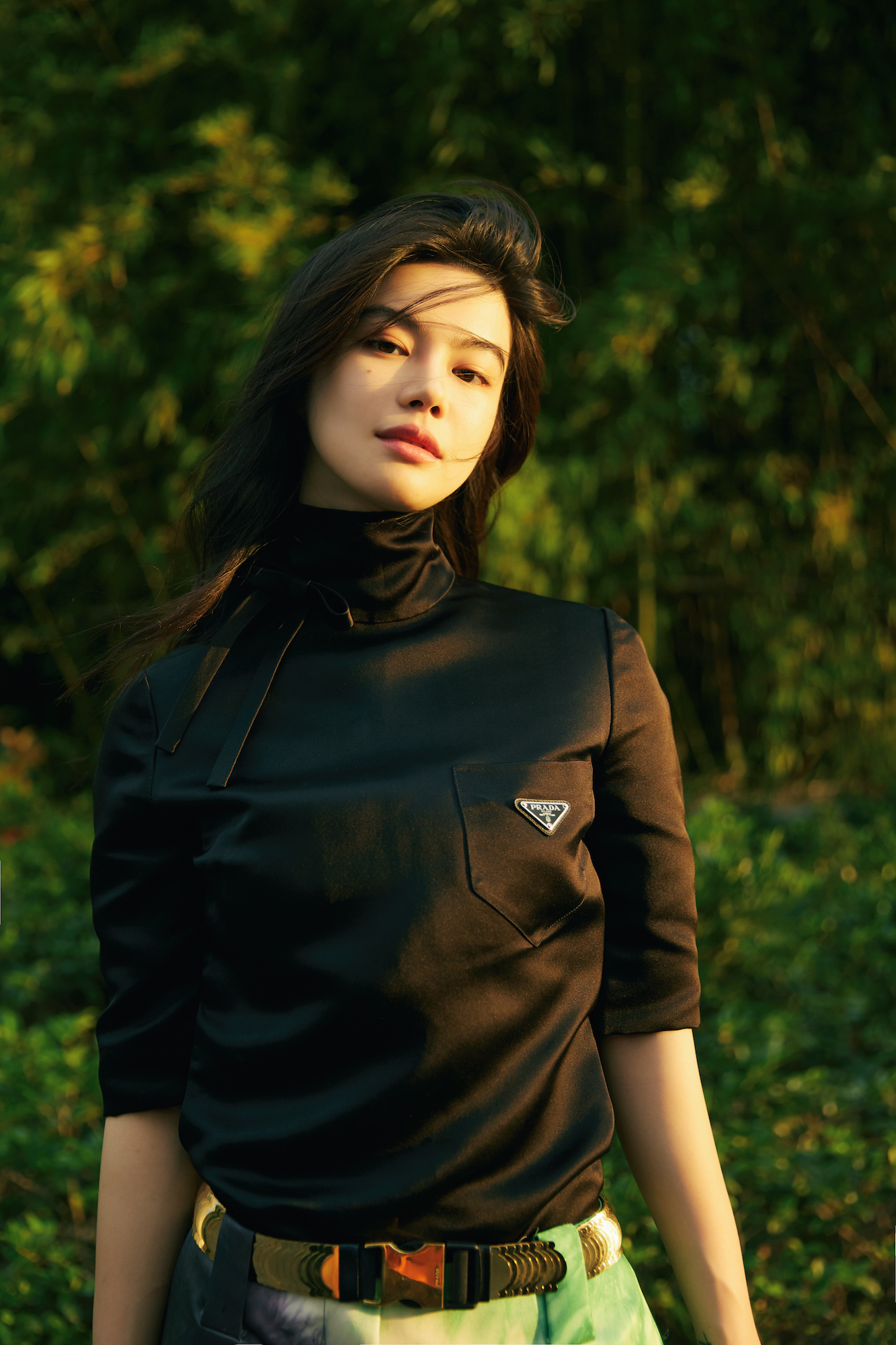 李蔓瑄身着男装出街这样的搭配你get到了么