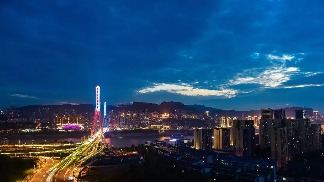 红了万州这个超高层地标内附精美航拍视频