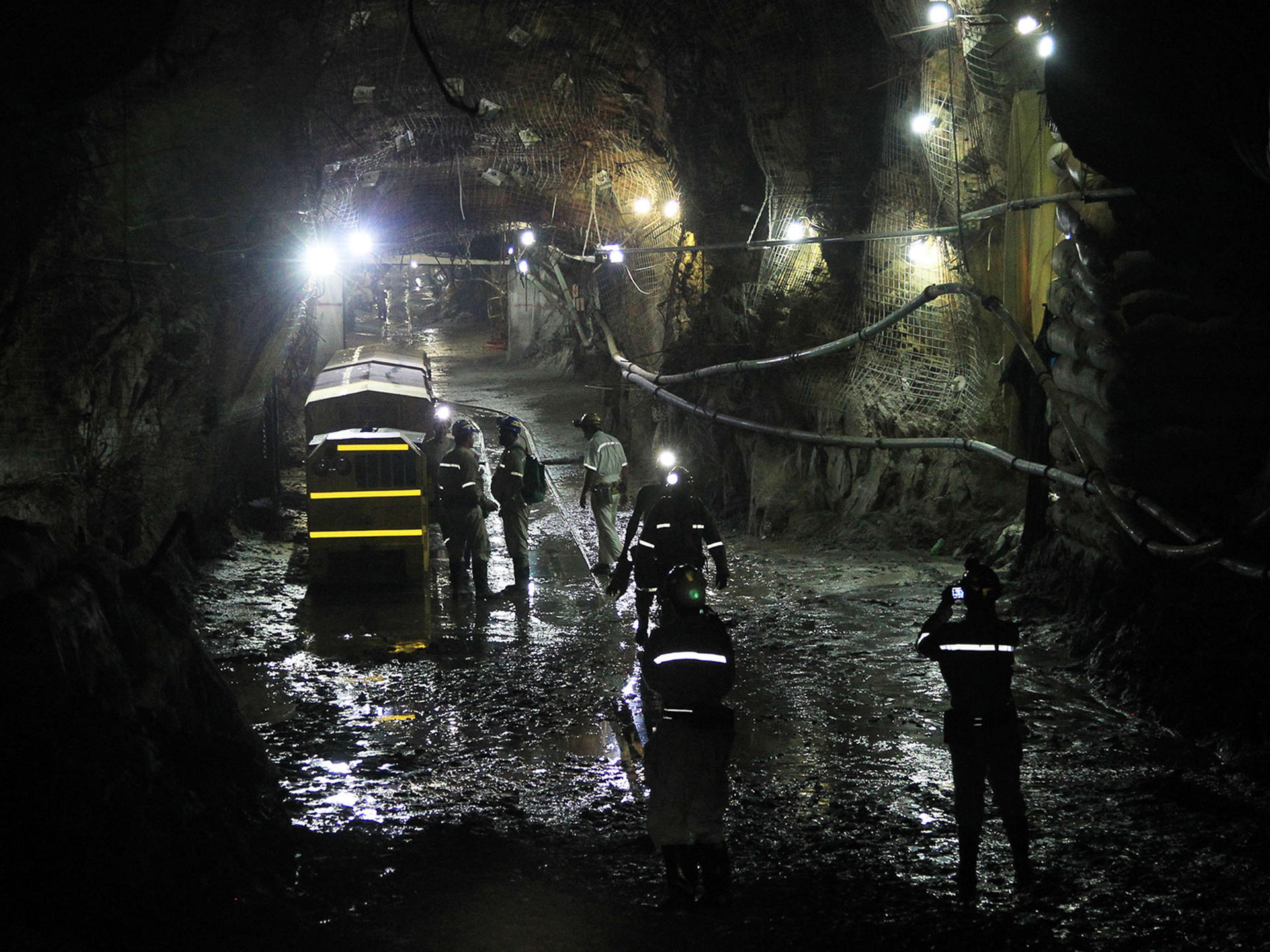 全球第一金矿:深度超4千米员工4千名,每吨挖到10克黄金就能盈利