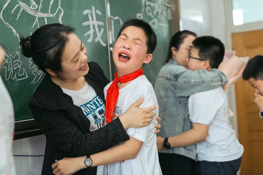 今天夏天,慈溪第一部感人毕业大片来啦!_育才小学