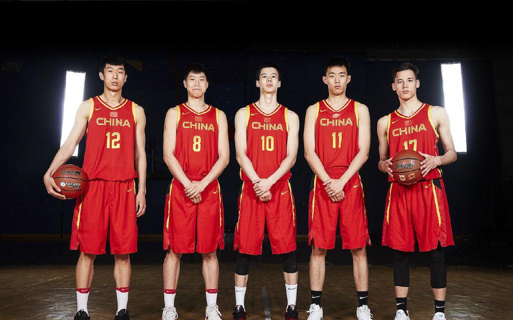 国青u19男篮写真:郭昊文,徐杰领衔 朝气蓬勃