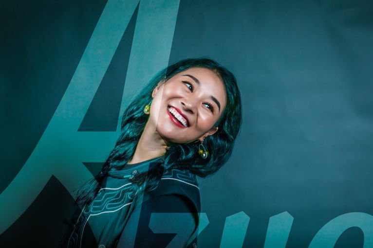 人气歌手海来阿卓《清风吹过草原》全网上线,收获赞美