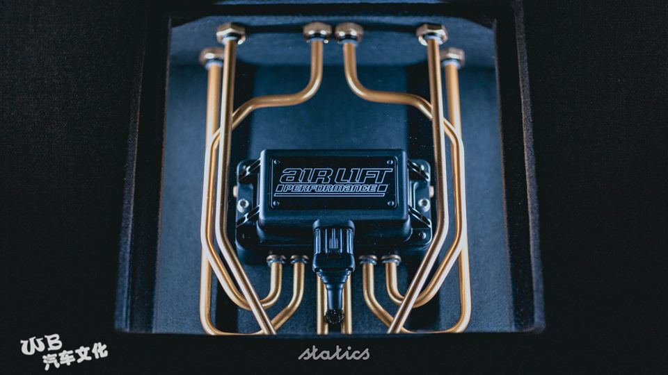 royal stance认证!一台变色龙奥迪a6