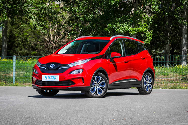 可以放心出远门了北汽新能源ex3续航实测体验