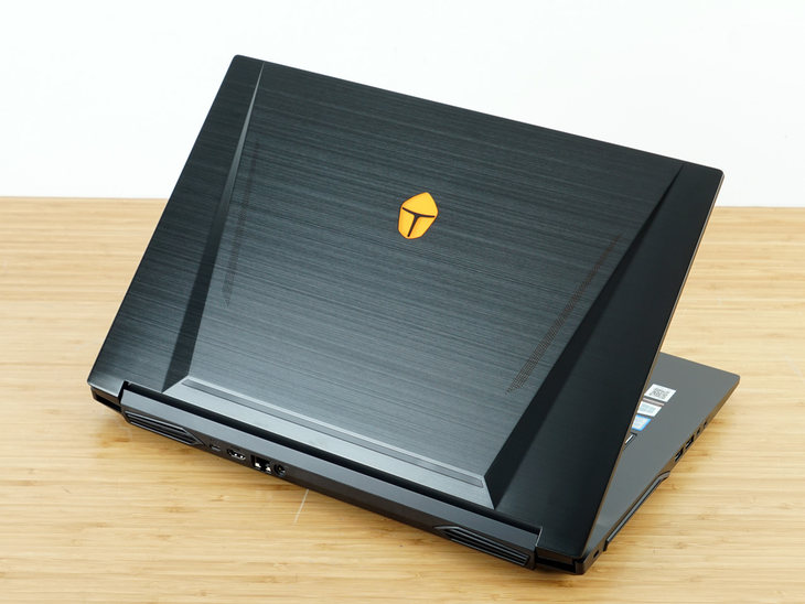 i79750h搭gtx1660ti雷神911plus173寸大屏游戏本评测