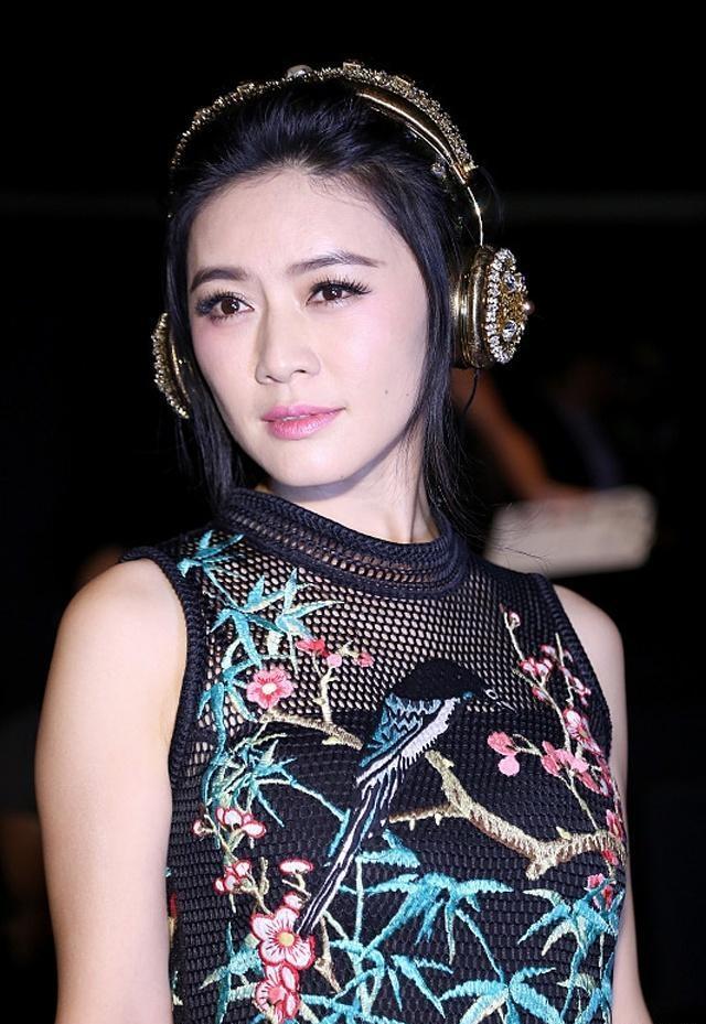 原创曾击败过章子怡的女明星,今才40多岁却销声匿迹,复出无人识