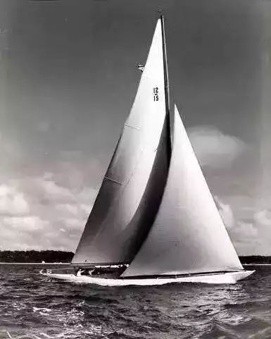 到底j12是给陈伟霆施了什么魔法让他在vlog里面让我买它