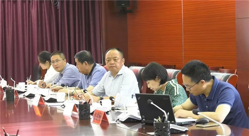 贵州省铜仁西南水泥产能减量置换项目建设座谈会在玉屏召开