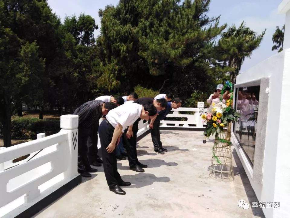 盐城市委宣传部常务副部长史学健来五烈镇调研红色文化传承工作