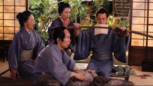 但是在日本历史上,有一位日本武士,他的切腹方式应该是最为残忍的
