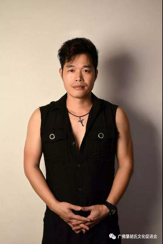 处女座血型:a型体重:70kg身高:175cm生日:8月25日歌手:胡北清2018中国