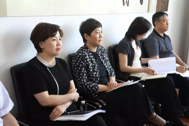 营口市副市长金莉,老边区政府副区长张静贤及相关部门负责同志陪同