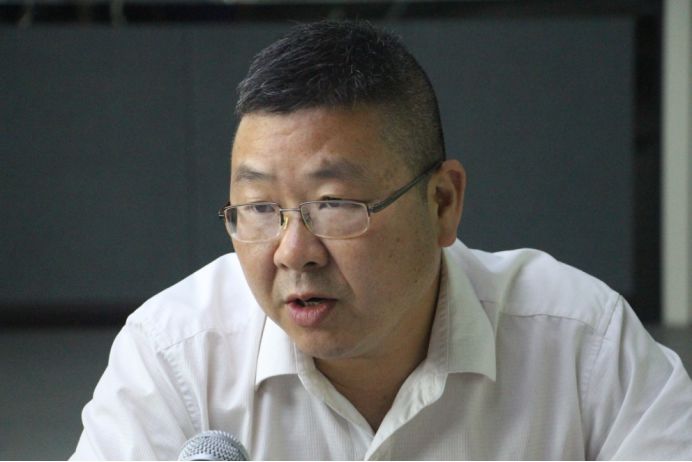 怀化市自来水有限公司客服中心主任毛政林:你们小区实行的是总表计费