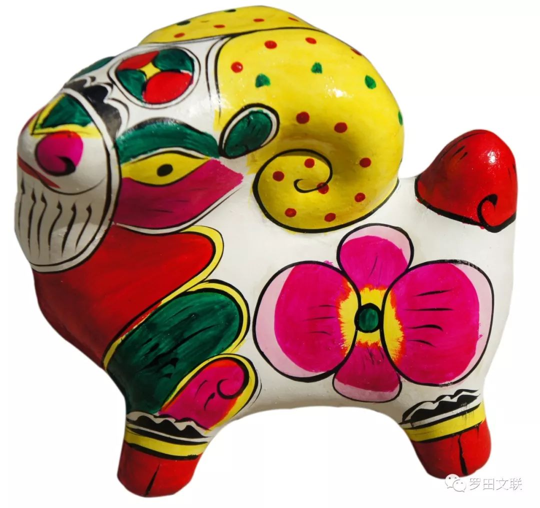 关注陈春生在泥塑中触摸历史图说凤翔泥塑阅读札记