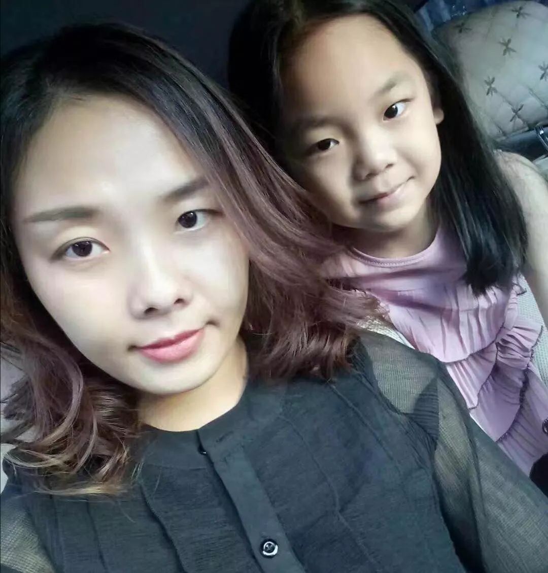 32岁二胎单亲妈妈,被家暴被骗财,靠送外卖走出绝境_曾银霞