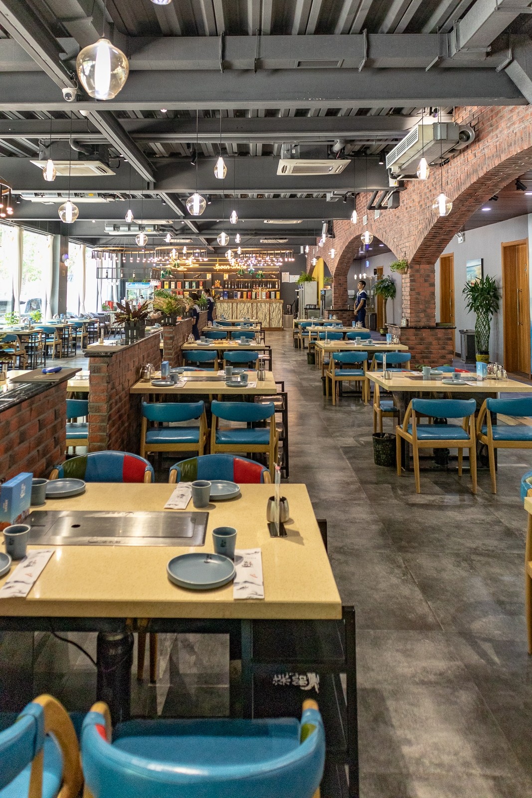 保定惊现超生猛烤海鲜创意料理还有露天音乐餐吧引爆夜晚