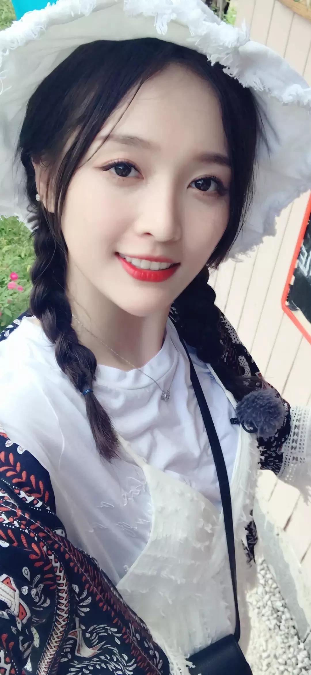 吴宣仪壁纸丨我又初恋了