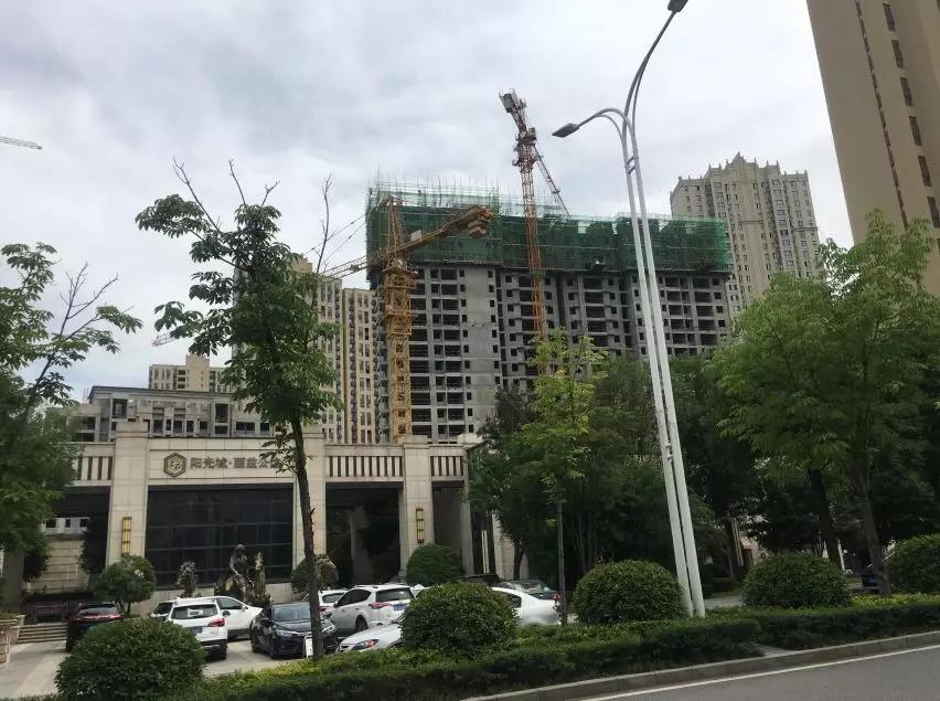 项目目前正在接受前期咨询,近期将会推出15#高层,也是该项目的最后一