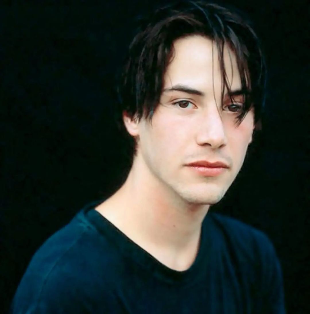 这世界配不上基努·里维斯.