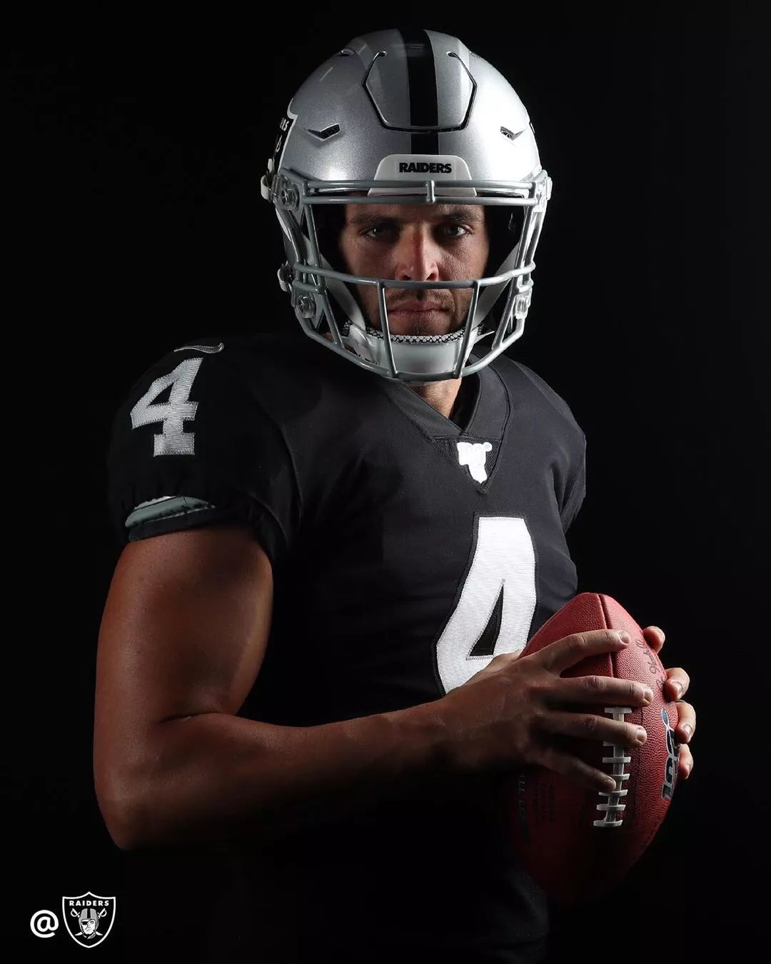 ​2019年nfl《硬汉训练营》定档8月 走进奥克兰突袭者
