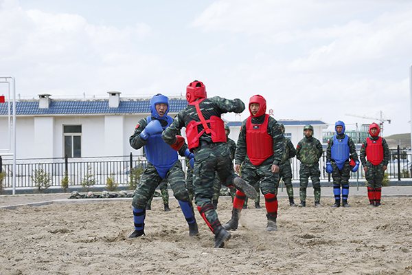 部队政治工作部宣传局主办的"我和忠诚有个约定"网络新媒体主题宣传