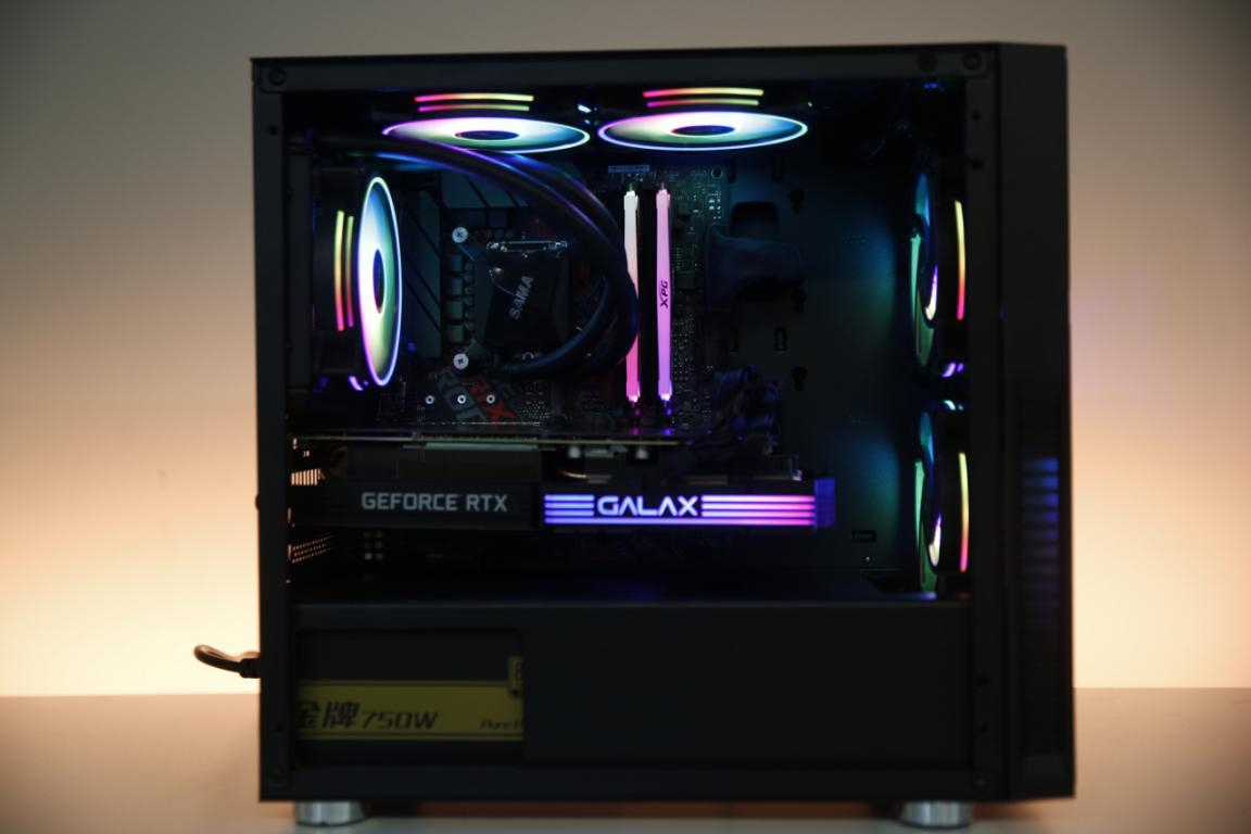 除了经典的m1电竞版之外,目前在先马京东自营旗舰店上还有m1商务版,m3