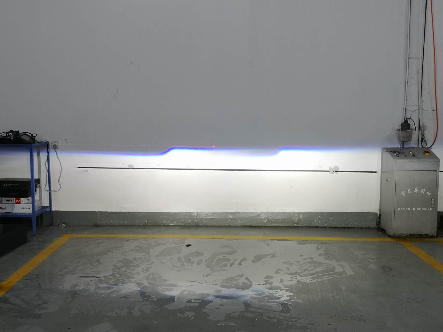 石家庄改灯——福特撼路者升级led氙气大灯效果图