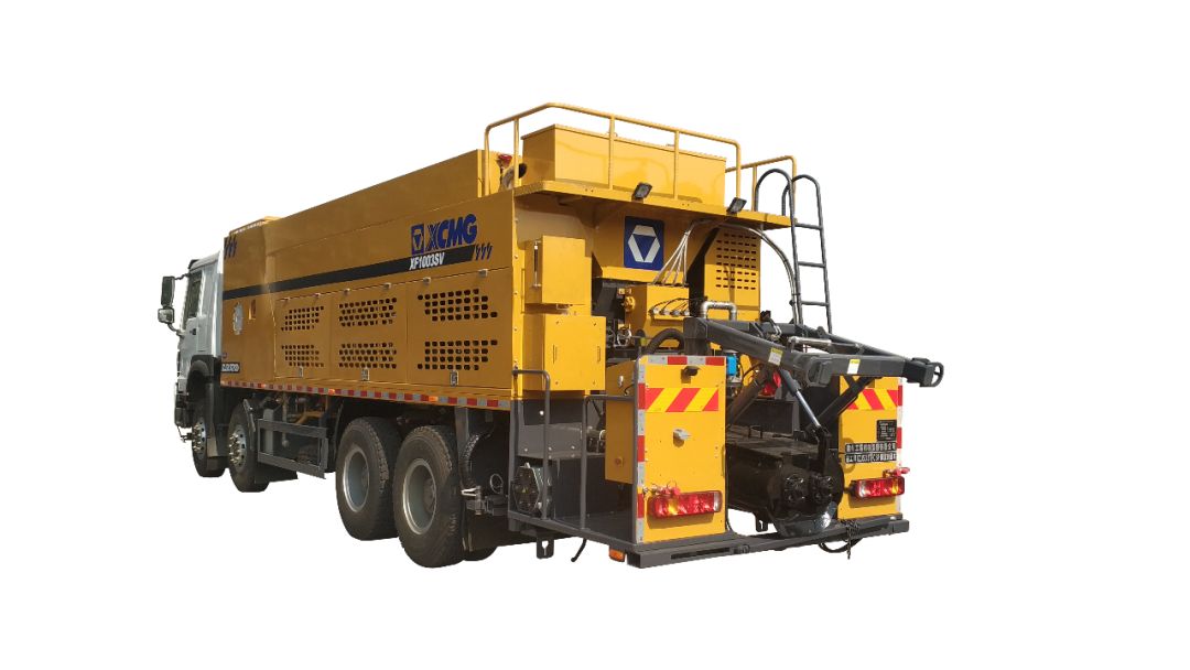 厚积薄发徐工稀浆封层车凭实力红遍养护市场