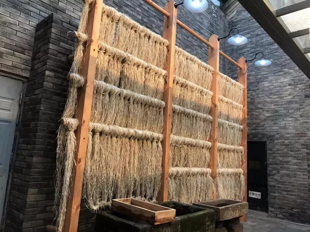 奇!一张东巴纸竟承载着丽江千百年古老东巴文化