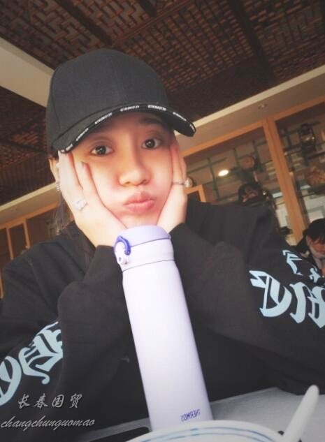 曹云金前妻唐菀素颜照曝光不化妆原来她长这样