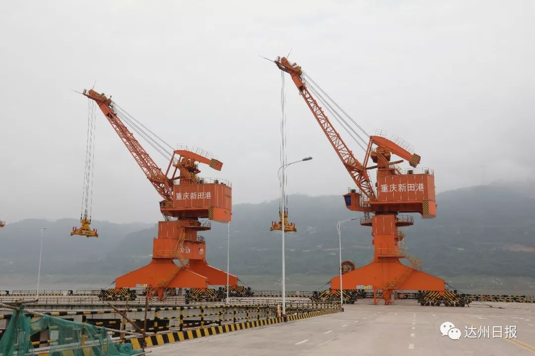 7月底前试运营达万铁路货运班列启动达万铁水联运新引擎