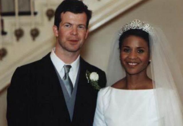 欧洲首位黑人王妃平民出身嫁给小11岁的欧洲王子婚姻成佳话