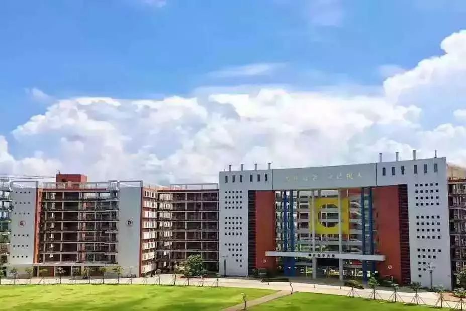 权威发布岭南师范学院2019年招生简介