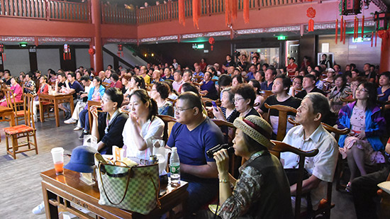 到"京剧发祥地"赏京腔京韵 《三庆园传奇》 绽放"京剧不夜城"