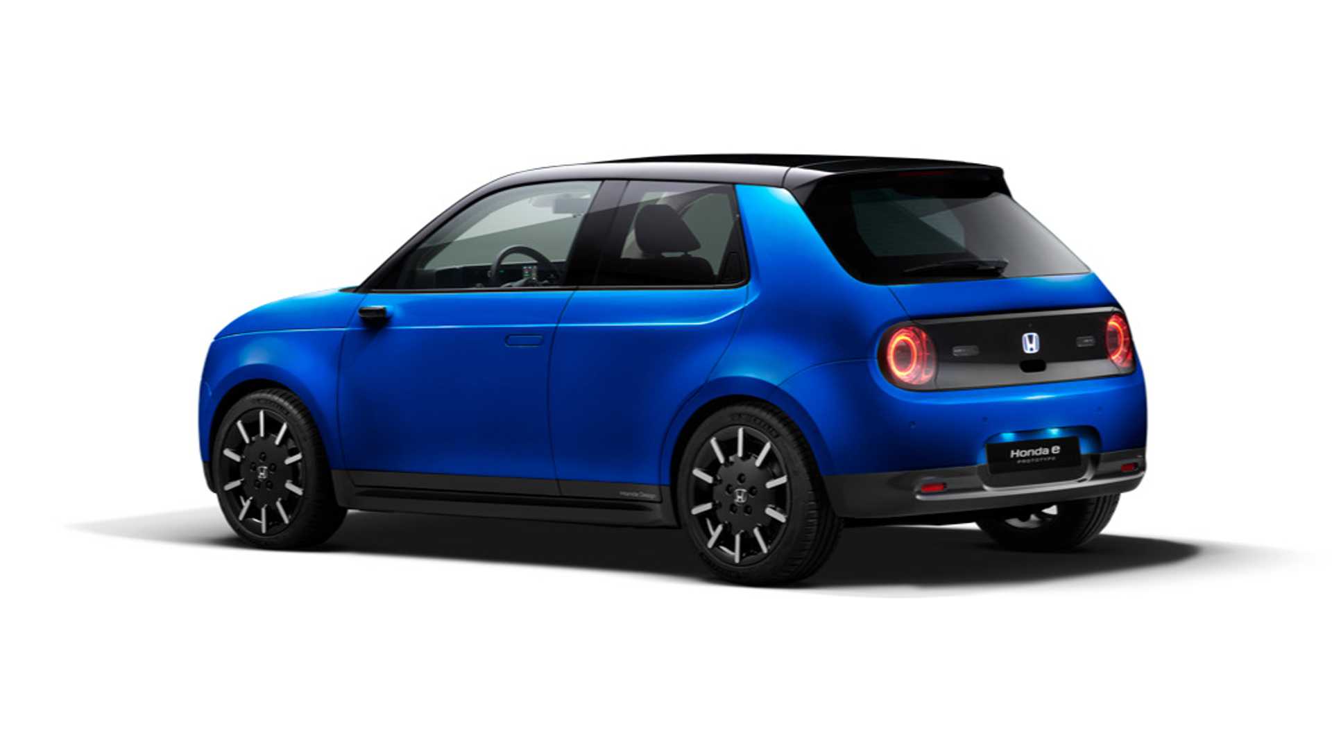 从这一次本田提供的信息,可以看出本田并不只是想做一台纯电动车来