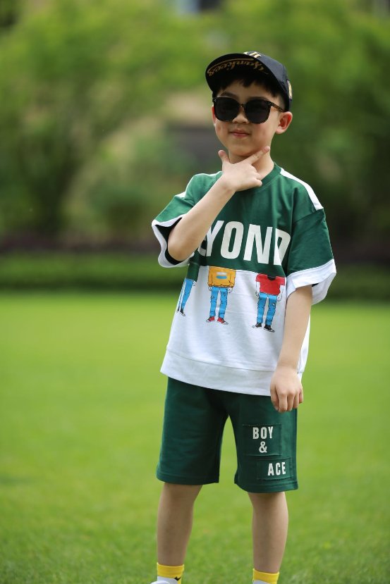 陈梓轩荣获2019第六届中国顶尖少儿模特大赛新昌赛区人气亚军