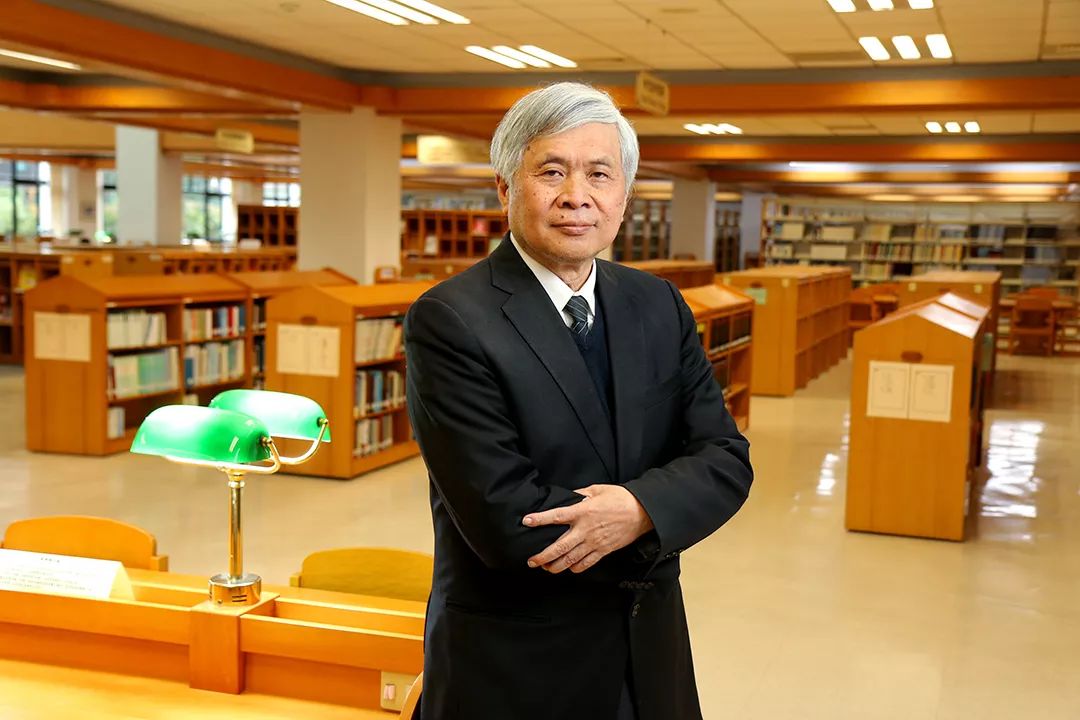 王本荣教授台湾慈济大学王本荣校长,为日本东京女子医学大学医学博士