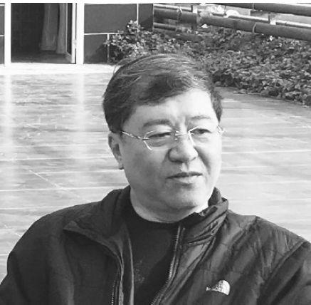 郁葱,当代诗人,编审.