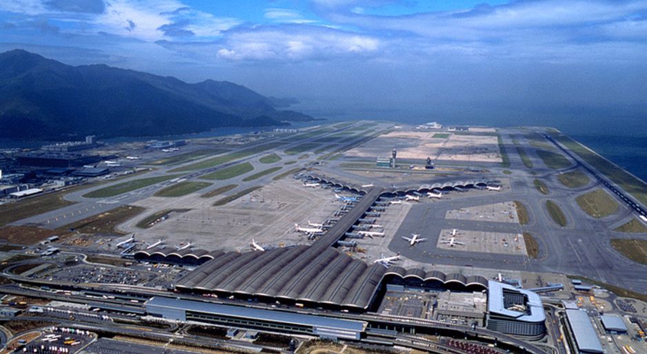 香港新机场及三跑系列工程 |1999年,香港引进了迪士尼乐园.