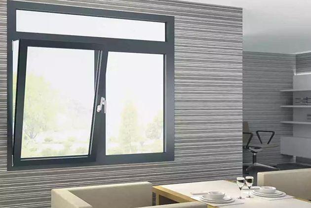 触目惊心高层玻璃坠落6岁男童被砸中该如何保障门窗安全