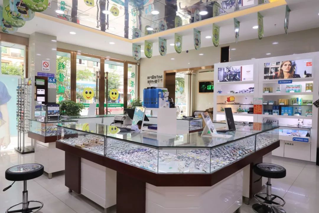 好消息绿洲眼镜周年庆全场配镜低至68折原价198元欧姿太阳镜仅需39元