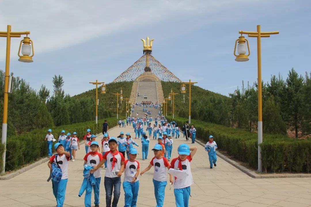 6月10日"穿越古今 筑梦未来"研学旅行活动