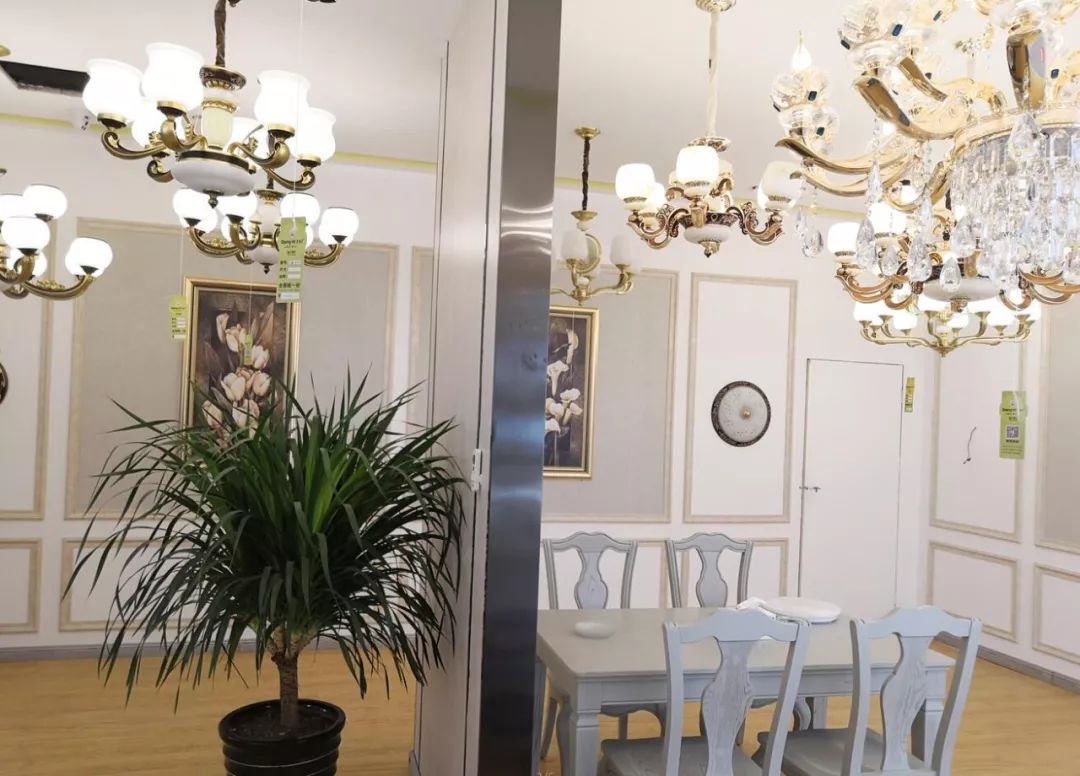 终于来了央视上榜品牌德士尼照明强势入驻阎良开业礼献全城