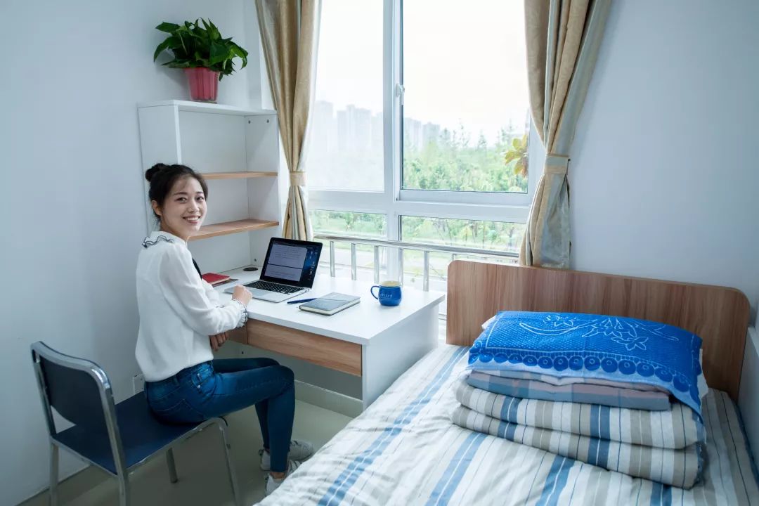 交大再西迁创新港点亮渭河