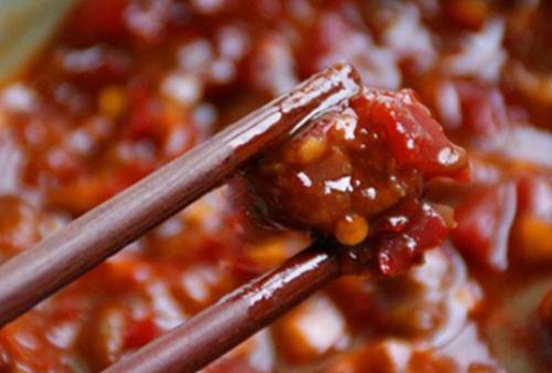 原创西瓜吃完皮别丢曾在舌尖大火的西瓜酱用西瓜皮就能做