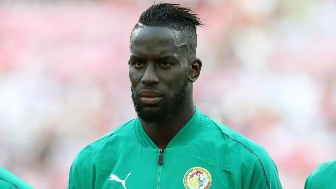 有一名皇家蓝将参加比赛:萨利夫-萨内