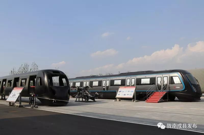 成县党政考察团在青岛城阳区考察